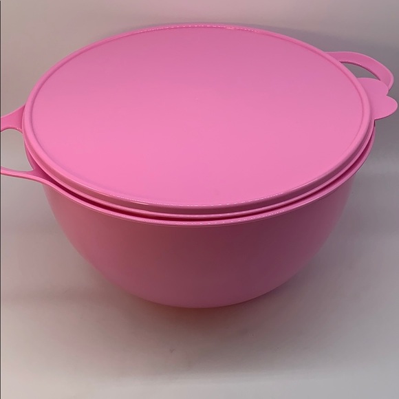 Tupperware Jumbo Bowl 10 Liter